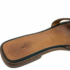 Hermes Navy Blue Leather Oran Flat Sandals 38 For Women -Deals Hermes Store luxury women hermes used shoes p526624 006