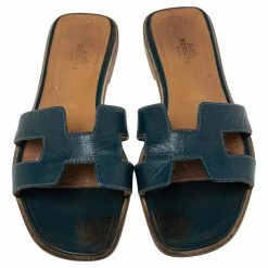 Hermes Navy Blue Leather Oran Flat Sandals 38 For Women -Deals Hermes Store luxury women hermes used shoes p526624 007