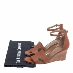 Hermes Brown Leather Legend Wedge Ankle Strap Sandals Size 36 For Women -Deals Hermes Store luxury women hermes used shoes p527585 002