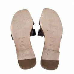 Hermes Purple Croc Patent Leather Embossed Oran Flat Sandals 39 For Women -Deals Hermes Store luxury women hermes used shoes p527712 001