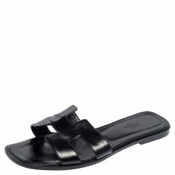 Hermes Black Patent Leather Oran Slides Sandals Size 39 For Women