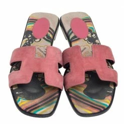 Hermes Pink Suede Oran Flat Slides Size 40 For Women 12 Hermes Pink Suede Oran Flat Slides Size 40 For Women -Deals Hermes Store luxury women hermes used shoes p542434 006