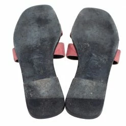 Hermes Pink Suede Oran Flat Slides Size 40 For Women 15 Hermes Pink Suede Oran Flat Slides Size 40 For Women -Deals Hermes Store luxury women hermes used shoes p542434 008