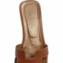 Hermes Brown Leather Oran Flats Sandals Size 39 For Women -Deals Hermes Store luxury women hermes used shoes p542988 002