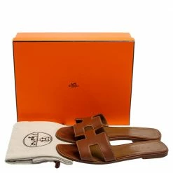 Hermes Brown Leather Oran Flats Sandals Size 39 For Women -Deals Hermes Store luxury women hermes used shoes p542988 009