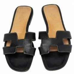 Hermes Black Leather Oran Sandals Size 37 For Women -Deals Hermes Store luxury women hermes used shoes p554842 002