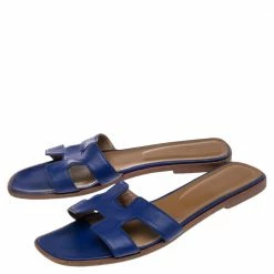 Hermes Blue Leather Oran Flat Sandals 41.5 For Women -Deals Hermes Store luxury women hermes used shoes p555869 006
