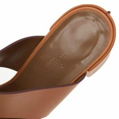 Hermes Hermés Natural Brown Leather Ostia Slide Sandals Size 37 For Women 16 Hermes Hermés Natural Brown Leather Ostia Slide Sandals Size 37 For Women -Deals Hermes Store luxury women hermes used shoes p560169 006