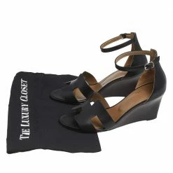 Hermes Black Leather Legend Ankle Strap Sandals Size 38 For Women -Deals Hermes Store luxury women hermes used shoes p564425 001
