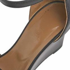 Hermes Black Leather Legend Ankle Strap Sandals Size 38 For Women -Deals Hermes Store luxury women hermes used shoes p564425 007