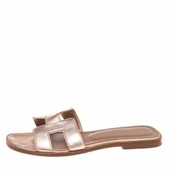 Hermes Metallic Gold Leather Oran Flat Sandals 37 For Women -Deals Hermes Store luxury women hermes used shoes p564508 004