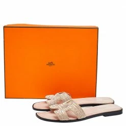Hermes Blush Pink Twisted Metal Thread Oran Flat Sandals Size 38 For Women -Deals Hermes Store luxury women hermes used shoes p564791 009