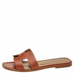 Hermes Brown Leather Oran Flat Sandals Size 38 For Women -Deals Hermes Store luxury women hermes used shoes p565228 006