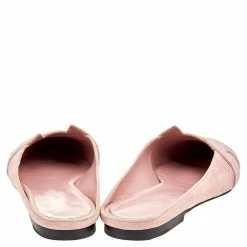 Hermes Hermés Pink Suede And Glitter Roxane Mule Flats Size 38.5 For Women 14 Hermes Hermés Pink Suede And Glitter Roxane Mule Flats Size 38.5 For Women -Deals Hermes Store luxury women hermes used shoes p569884 001