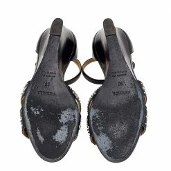 Hermes Black Leather Studded Legend Ankle Strap Wedge Sandals Size 36 For Women 15 Hermes Black Leather Studded Legend Ankle Strap Wedge Sandals Size 36 For Women -Deals Hermes Store luxury women hermes used shoes p571246 005