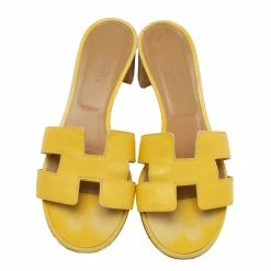 Hermes Yellow Leather Oasis Slide Sandals Size 38 For Women -Deals Hermes Store luxury women hermes used shoes p573192 001