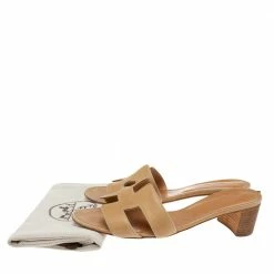 Hermes Beige Leather Oasis Slide Sandals Size 39 For Women -Deals Hermes Store luxury women hermes used shoes p574338 009