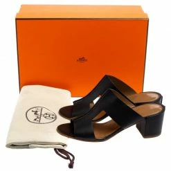 Hermes Hermès Black Leather Ostia Slide Sandals Size 37 For Women -Deals Hermes Store luxury women hermes used shoes p574637 1641874133 002
