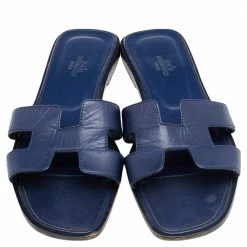 Hermes Hermès Blue Leather Oran Flat Sandals Size 38.5 For Women -Deals Hermes Store luxury women hermes used shoes p584196 006