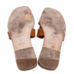 Hermes Tan Leather Oran Flat Slides Size 37.5 For Women -Deals Hermes Store luxury women hermes used shoes p592430 008