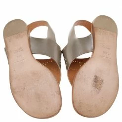 Hermes Grey Logo Patent Leather Thong Sandals Size 37.5 For Women -Deals Hermes Store luxury women hermes used shoes p593051 008