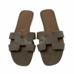 Hermes Olive Green Leather Oran Flat Sandals 40 For Women -Deals Hermes Store luxury women hermes used shoes p594064 003