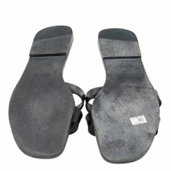 Hermes Black Patent Leather Oran Flat Sandals Size 41 For Women 16 Hermes Black Patent Leather Oran Flat Sandals Size 41 For Women -Deals Hermes Store luxury women hermes used shoes p604051 008