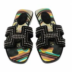 Hermes Black Studded Suede Oran Flat Slides Size 36 For Women 13 Hermes Black Studded Suede Oran Flat Slides Size 36 For Women -Deals Hermes Store luxury women hermes used shoes p604054 006
