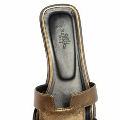 Hermes Gold Leather Oran Flat Sandals Size 38 For Women -Deals Hermes Store luxury women hermes used shoes p610160 005