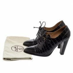 Hermes Black Croc Embossed Leather Lace-Up Oxford Ankle Booties Size 38.5 For Women -Deals Hermes Store luxury women hermes used shoes p612693 009