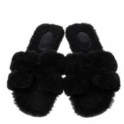 Hermes Hermès Black Fur Oran Flat Sandals Size 38 For Women -Deals Hermes Store luxury women hermes used shoes p618778 006