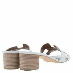 Hermes White Leather Oasis Slides Size 39.5 For Women -Deals Hermes Store luxury women hermes used shoes p62176 005