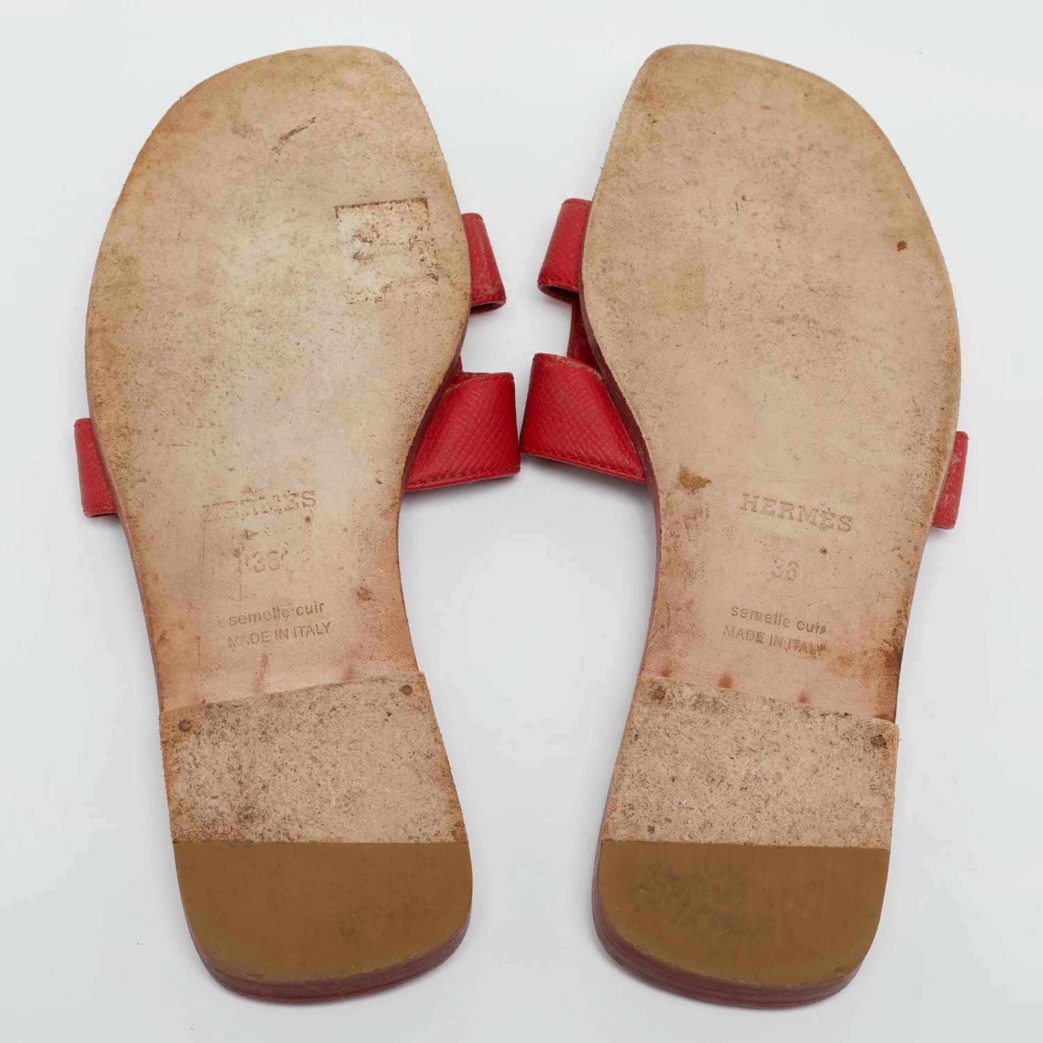 Hermes Red Leather Oran Flat Slides Size 36 For Women 8 Hermes Red Leather Oran Flat Slides Size 36 For Women - Image 6