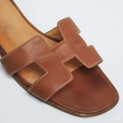 Hermes Brown Leather Oran Flat Sandals Size 41 For Women -Deals Hermes Store luxury women hermes used shoes p623273 006