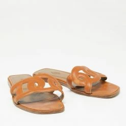 Hermes Brown Leather Aloha Sandals Size 38.5 For Women 15 Hermes Brown Leather Aloha Sandals Size 38.5 For Women -Deals Hermes Store luxury women hermes used shoes p629039 006