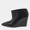 Hermes Black Leather Pointed Toe Wedge Ankle Booties Size 39 For Women -Deals Hermes Store luxury women hermes used shoes p636678 004