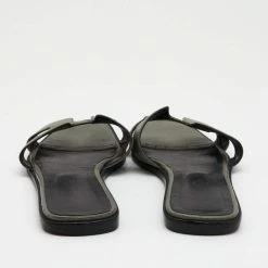 Hermes Grey/Black Leather Oran Flat Slides Size 40.5 For Women -Deals Hermes Store luxury women hermes used shoes p639041 1655098907 011