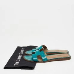 Hermes Teal Patent Leather Oran Flat Slides Size 36.5 For Women -Deals Hermes Store luxury women hermes used shoes p640992 1652676038 002
