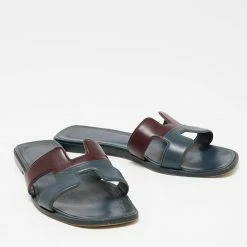 Hermes Two Tone Leather Oran Flat Slides Size 40.5 For Women -Deals Hermes Store luxury women hermes used shoes p642065 006