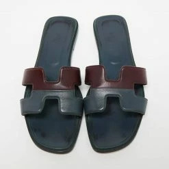 Hermes Two Tone Leather Oran Flat Slides Size 40.5 For Women -Deals Hermes Store luxury women hermes used shoes p642065 007