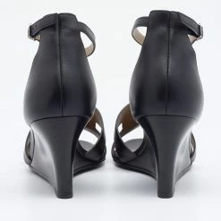 Hermes Black Leather Legend Ankle Strap Wedge Sandals Size 37 For Women -Deals Hermes Store luxury women hermes used shoes p647811 007