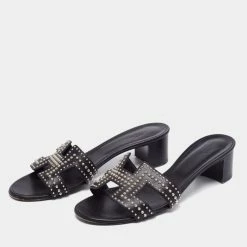 Hermes Black Leather Studded Oasis Block Heel Sandals Size 40 For Women -Deals Hermes Store luxury women hermes used shoes p648495 002