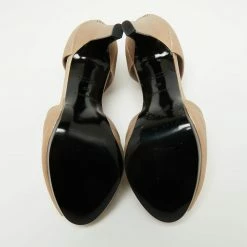 Hermes Metallic Gold Leather Peep Toe Platform Sandals Size 39 For Women 16 Hermes Metallic Gold Leather Peep Toe Platform Sandals Size 39 For Women -Deals Hermes Store luxury women hermes used shoes p657257 004