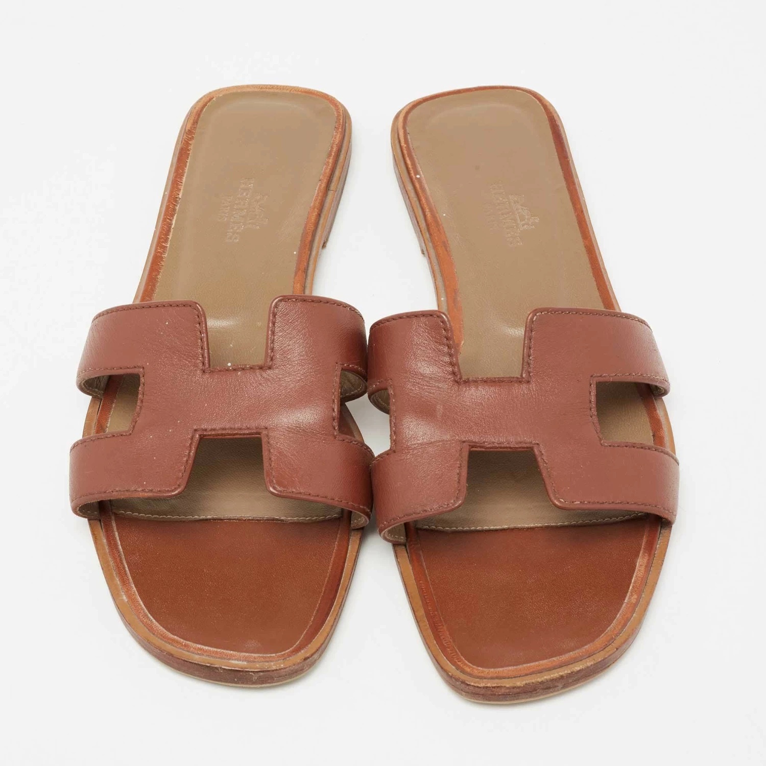 Hermes Brown Leather Oran Flat Slides Size 37.5 For Women 5 Hermes Brown Leather Oran Flat Slides Size 37.5 For Women - Image 3