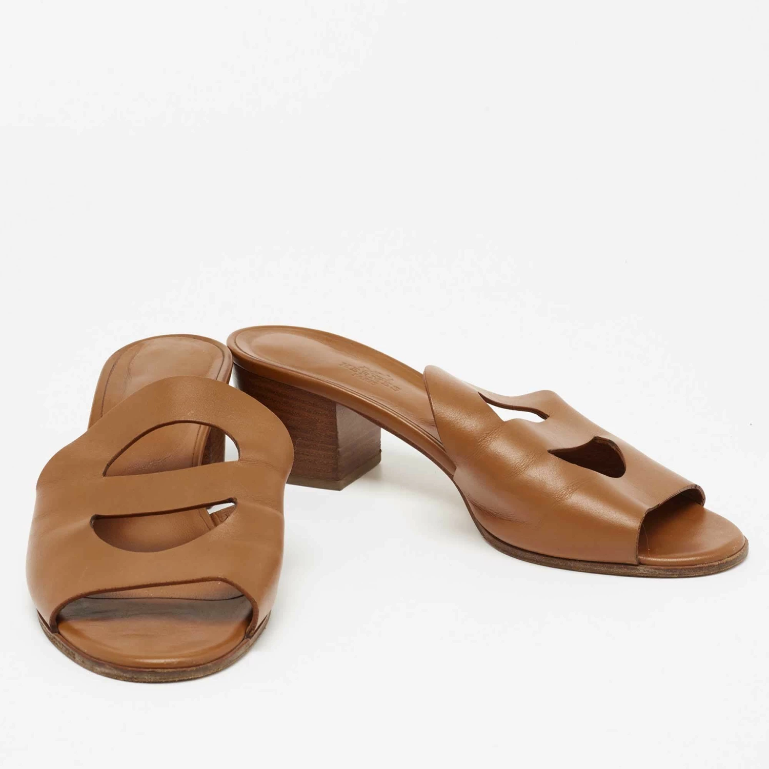 Hermes Brown Leather Mona Sandals Size 41 For Women 6 Hermes Brown Leather Mona Sandals Size 41 For Women - Image 4