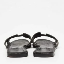 Hermes Hermés Black Crystal Embellished Suede Oran Flat Sandals Size 38 For Women -Deals Hermes Store luxury women hermes used shoes p663634 006