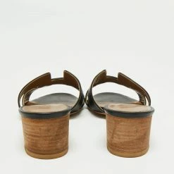 Hermes Black Leather Oasis Sandals Size 36.5 For Women -Deals Hermes Store luxury women hermes used shoes p663807 007