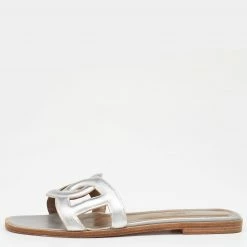 Hermes Metallic Silver Leather Omaha Flat Slide Sandals Size 38 For Women