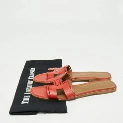 Hermes Orange Patent Leather Perforated Oran Flats Size 40.5 For Women -Deals Hermes Store luxury women hermes used shoes p666868 010