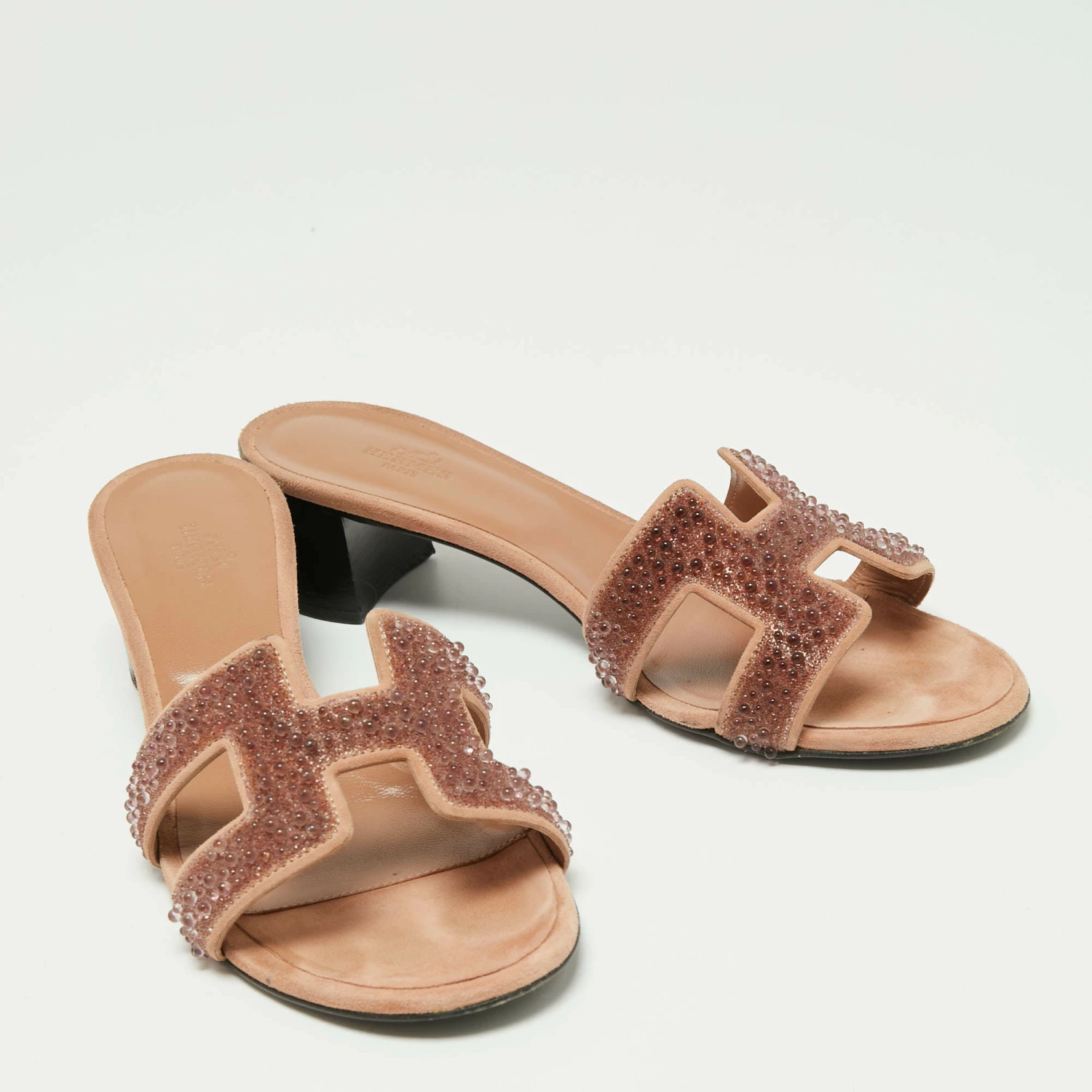 Hermes Beige Suede Embellished Oasis Sandals Size 40.5 For Women 6 Hermes Beige Suede Embellished Oasis Sandals Size 40.5 For Women - Image 4